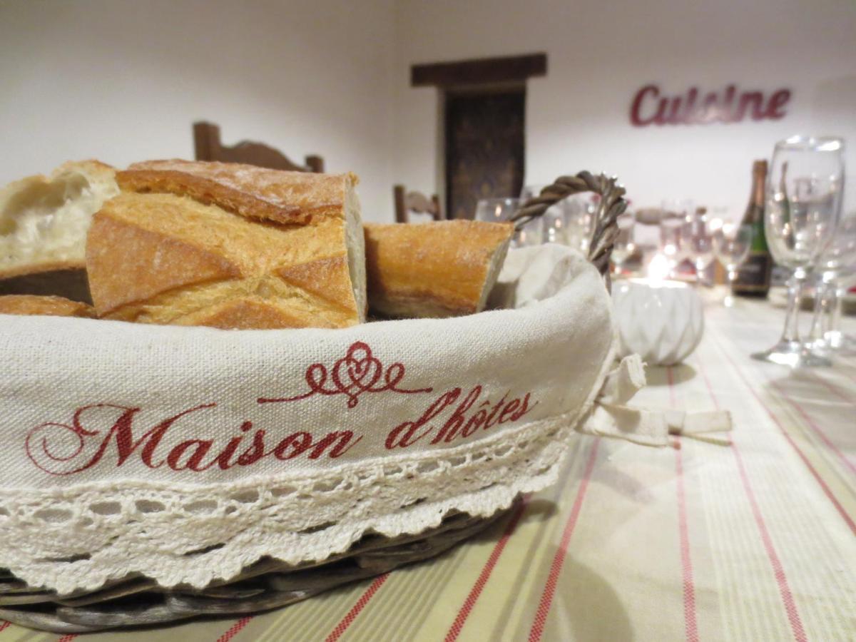 Le Grand Coudreau Bed & Breakfast Nazelles-Negron Exterior foto